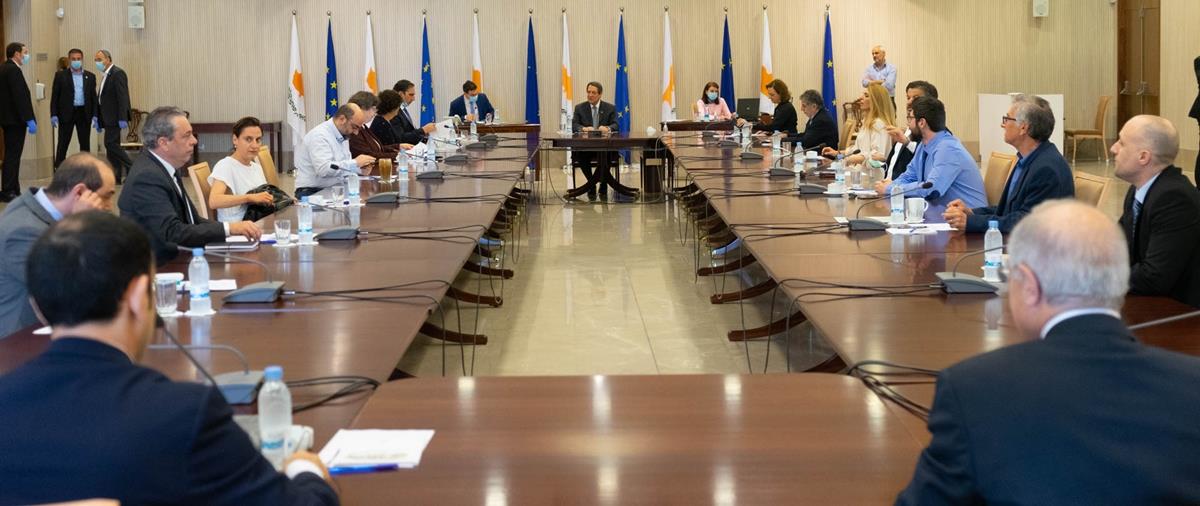 ΠτΔ – Σύσκεψη με Επιδημιολογική Ομ